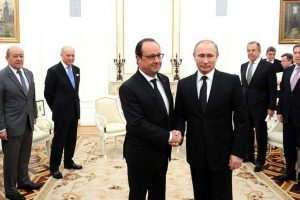Vladimir Poutine reçoit François Hollande, le 26 novembre 2015, au Kremlin. Kremlin/Wiikimedia, CC BY-SA