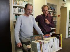 Bibliothécaires mobilisés pour les 30 ans de la de la médiathèque de Dourdan (Essonne), le 13 mai 2017. Ville de Dourdan-Flickr