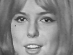 France Gall en 1965 à l'Eurovision (Wikimedia Commons)