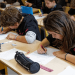 Les règles autour du participe passé seraient source de confusion, parasitant l'apprentissage d'autres règles. (Dictée d'ELA, 2014) Flickr/Education France, CC BY-NC-ND
