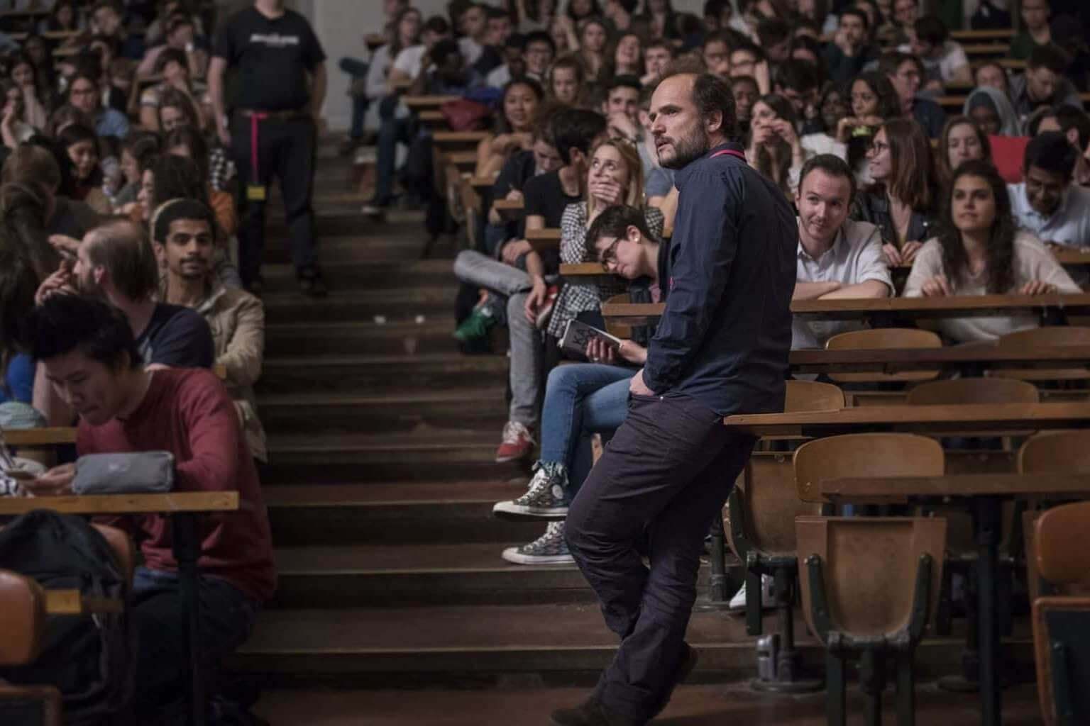 Thomas Liliti (à droite) : "En France, on a un système universitaire particulièrement élitiste".