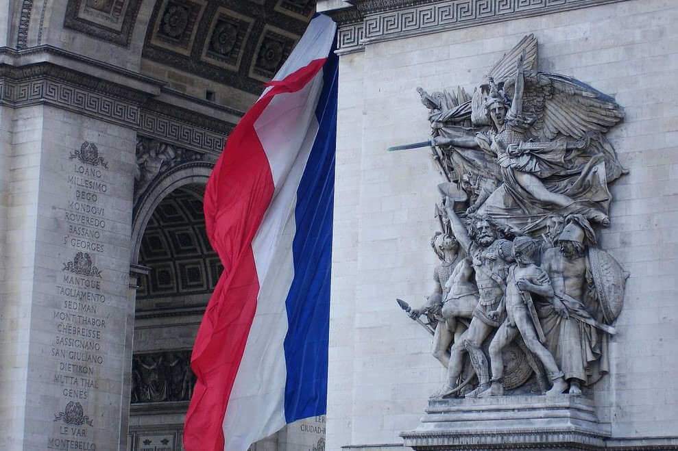 Arc de Triomphe de Paris (Photo credit: Julie70 Joyoflife on Visual Hunt / CC BY-NC-SA)