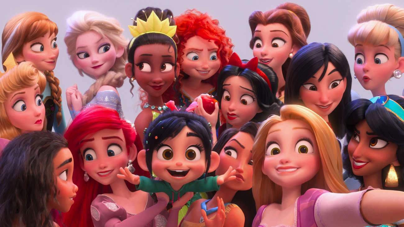 La scène la plus drôle du film : Vanellope en récré avec toutes ses copines les princesses Disney.
