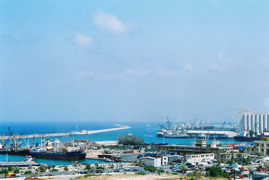 Le port de Beyrouth avant l'explosion du 4 août 2020 (wikipédia)