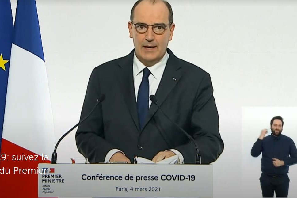Le Premier ministre invite les Français à limiter leurs déplacements