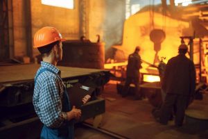 metallurgie ouvrier acier aciérie