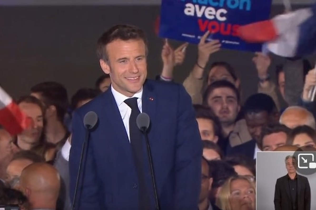 Emmanuel Macron, le 24 avril 22 au Champ-de-Mars (capture)