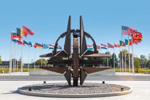 Monument de l'OTAN à Bruxelles (UnlimPhotos)