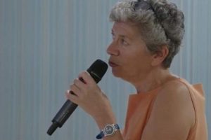 Hélène Banoun lors d'une conférence à Marseille (DR)