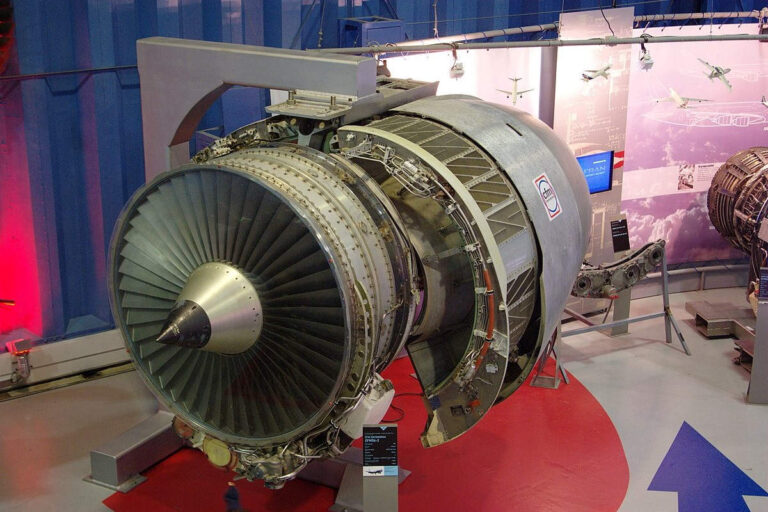 Turbofan CFM56-2 exposé au musée Safran. Duch, CC BY-SA 4.0 via Wikimedia Commons