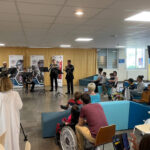 La musique de l'Arme Blindée Cavalerie en représentation à l'hôpital d'enfants de Nancy-Brabois