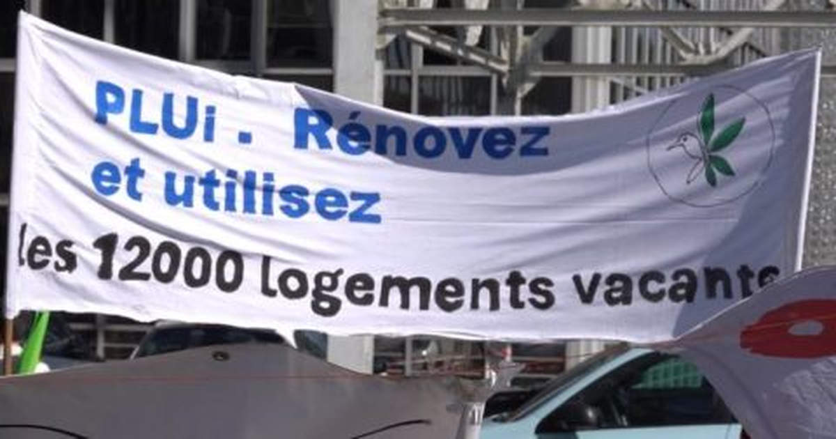 Manifestation contre le PLUi de Metz Métropole