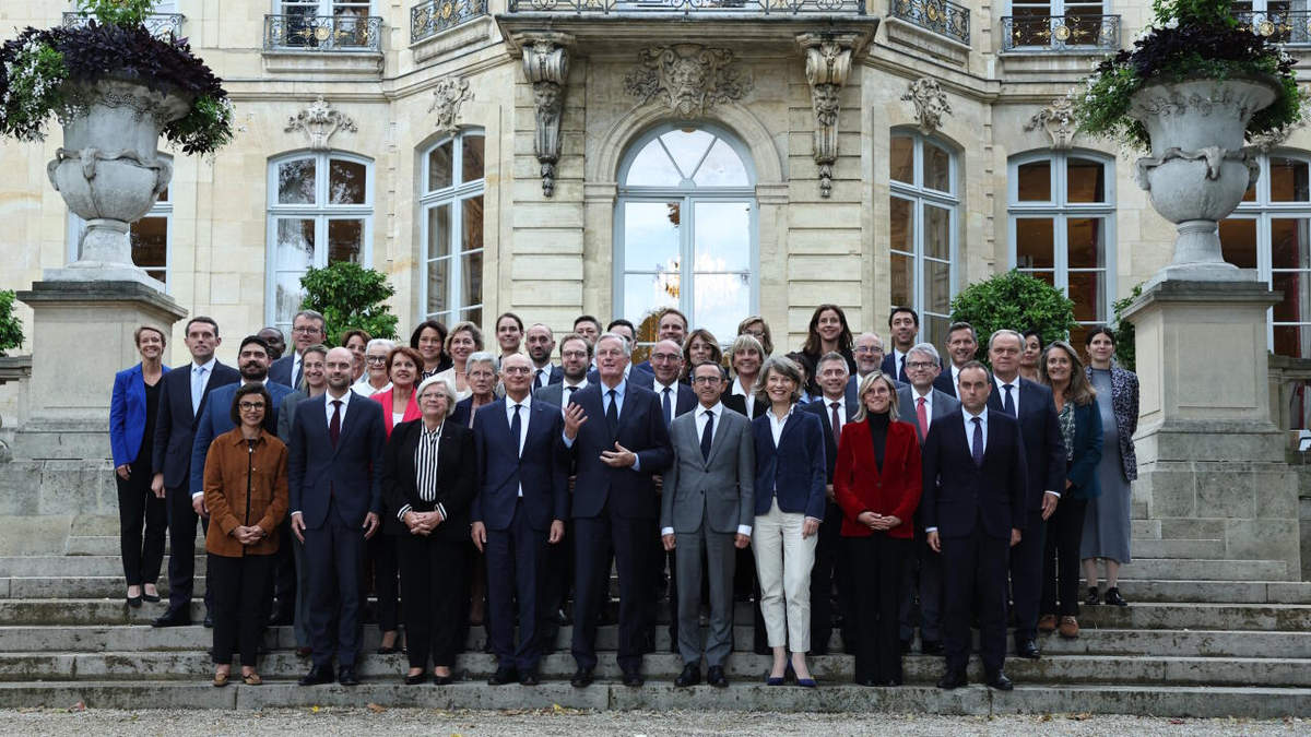 Le gouvernement de Michel Barnier (Photo officielle)