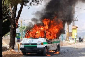 Une ambulance bombardée au sud Liban par l'armée israélienne (capture X arabintelligence)