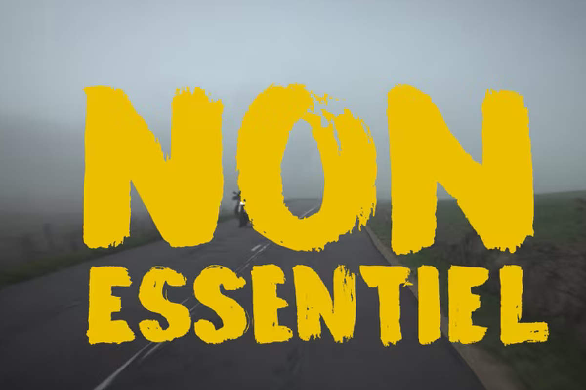 Le film "Non essentiel" part en tournée (Nomades)