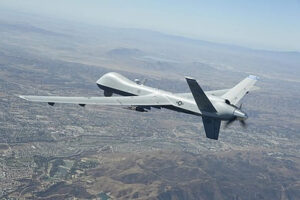 Des drones de toute taille pour l'espionnage ou les frappes militaires (wikipédia)