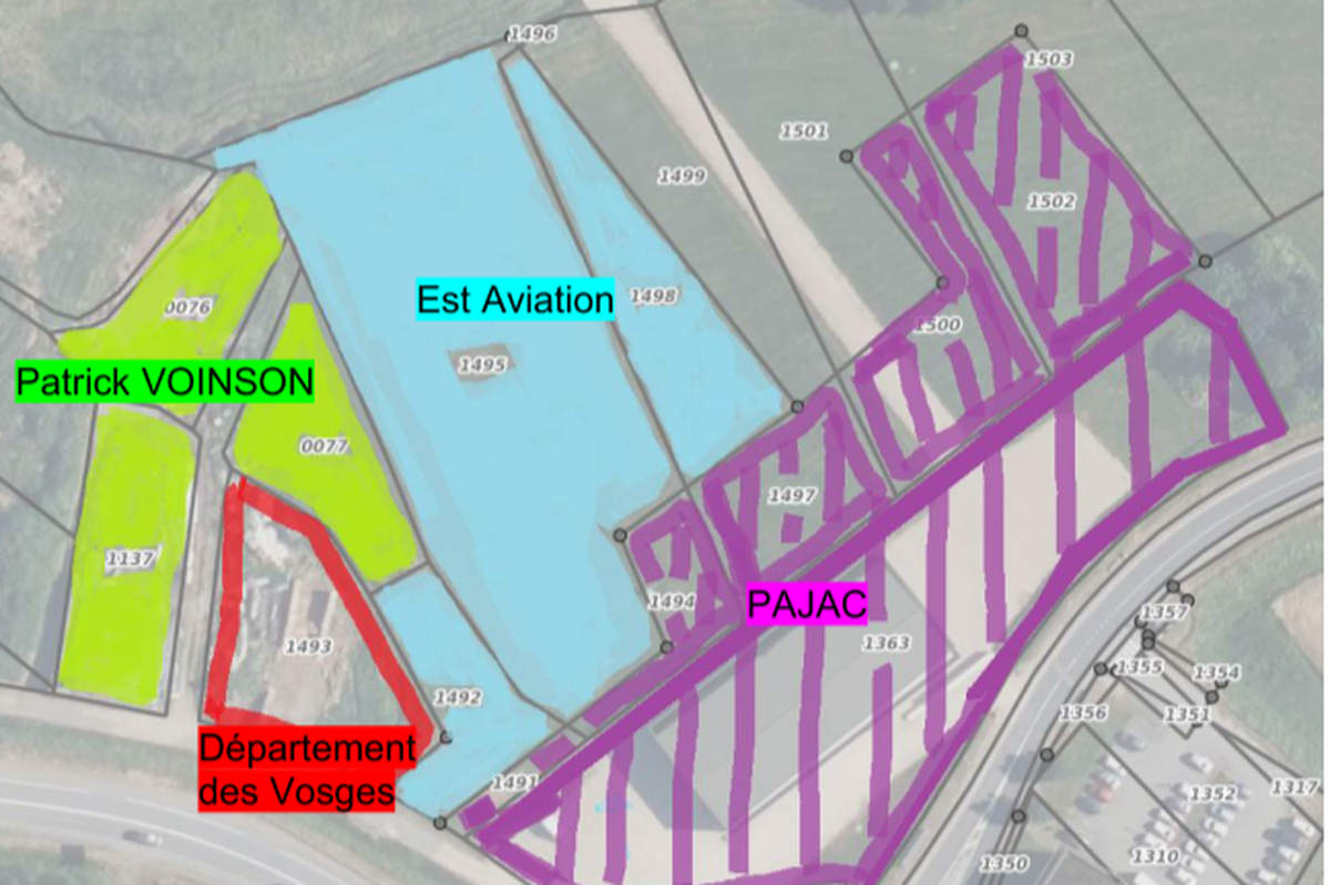Le 27 septembre 2024, la commission permanente du Conseil départemental des Vosges se réunit sur la « cession foncière au profit de la Société civile immobilière PAJAC et de la Société par actions simplifiées EST AVIATION - Commune de Remomeix. La parcelle A1193 subdivisée en parcelles A1491, A1492 et A1493, la parcelle A1493 reste propriété du Département des Vosges. » la demande d’achat de Monsieur Voinson n’est même pas la mentionnée.