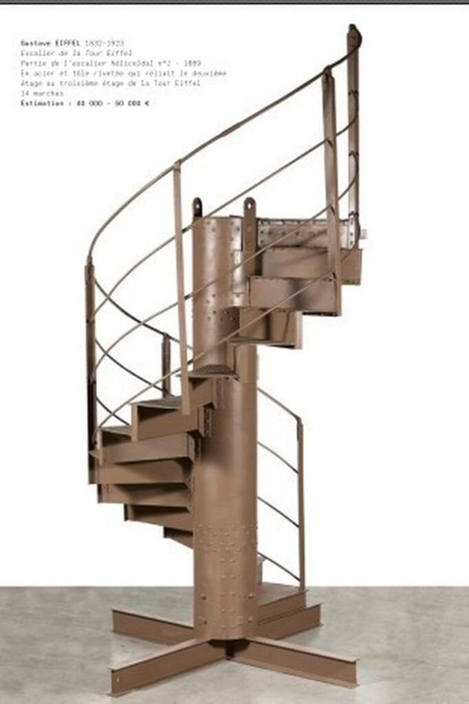 escalier-tour-eiffel