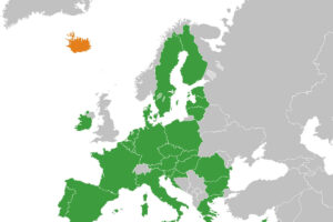 L'Islande (Par Bosonic dressing — Travail personnel, CC BY-SA 3.0)