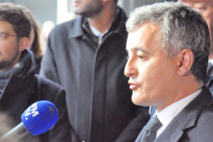 Le ministre de l’Intérieur et des Outre-Mer Gérald Darmanin, lors d’une visite à Planoise et Besançon le 10 février 2024. Toufik-de-Planoise.jpg - Wikimedia Commons