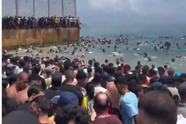 Invasion de Ceuta, enclave espagnole au Maroc (capture X)