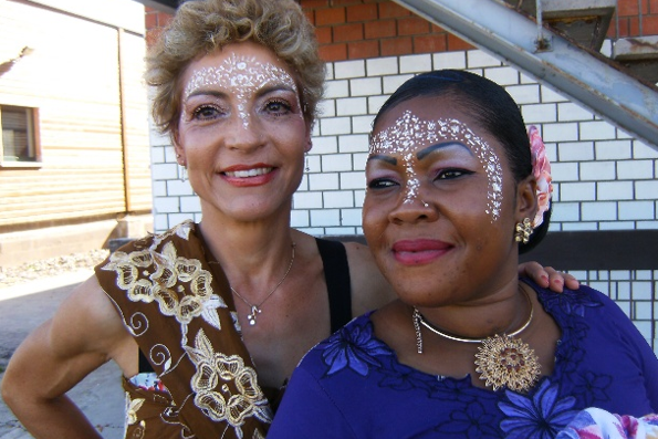 L’artiste-écrivaine Maoulida TOUMBOU
