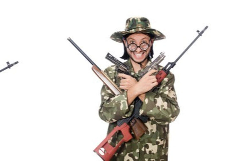 Des armes pour se défendre (UnlimPhotos)