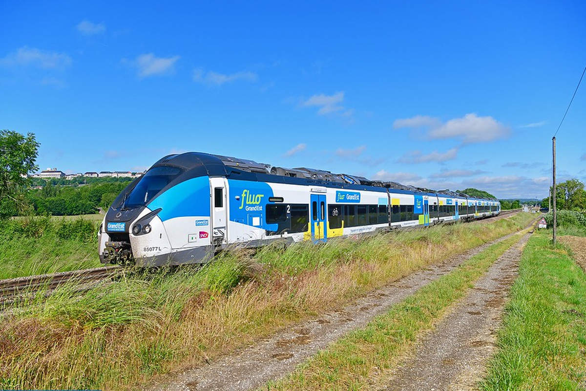 Train fluo Grand-Est (Flickr)